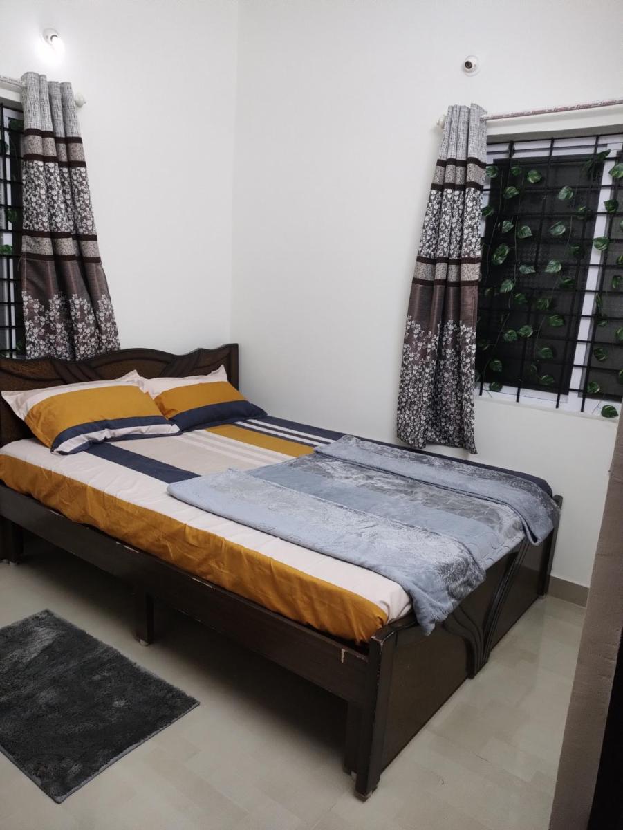 1bhk home available for short and long stays