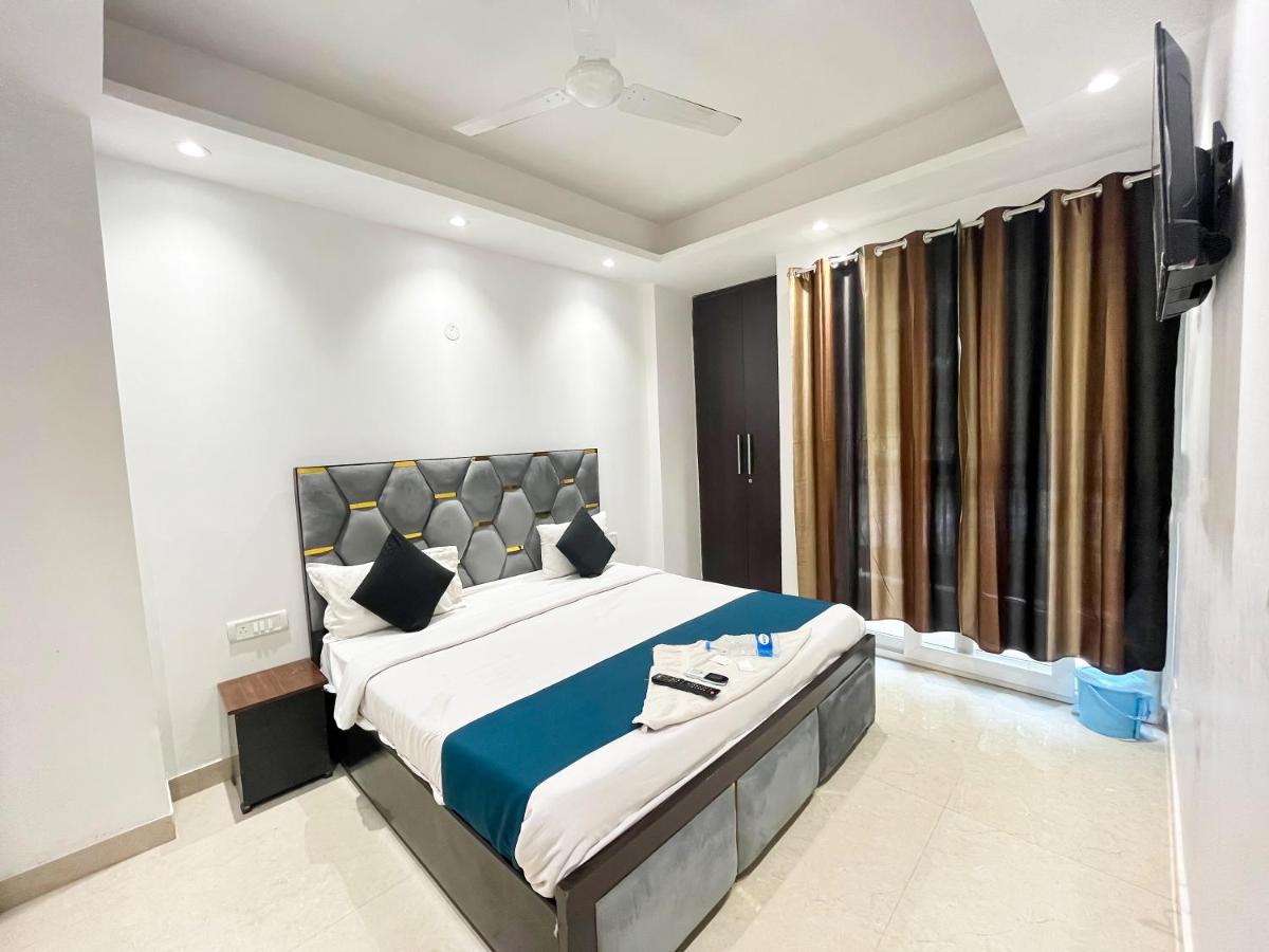 24 malviya nagar