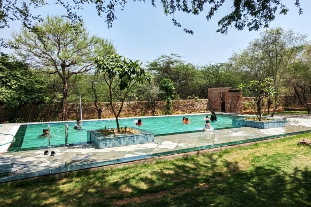 A-4 Rustic Farm Villa, Gurugram