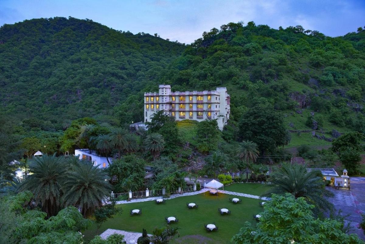 Aaram Baagh - A Luxury Nature Resort
