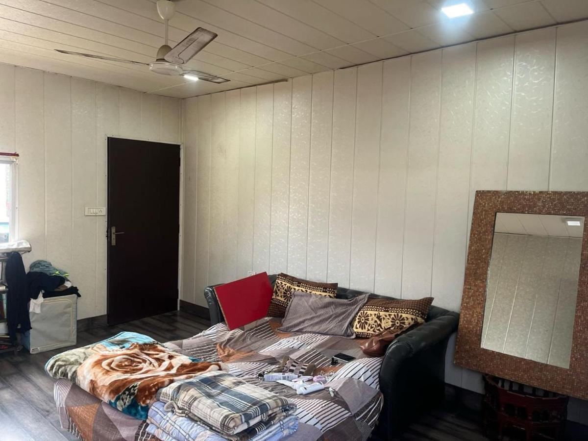 AC Homestay