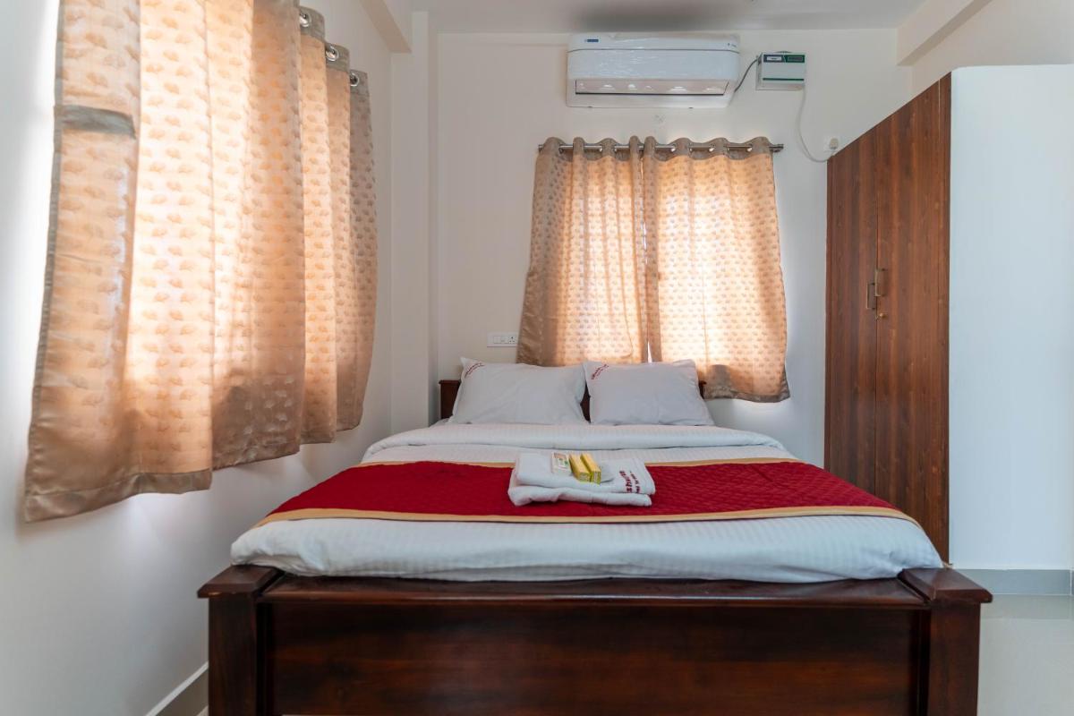 Aishwaryam Service Apartment