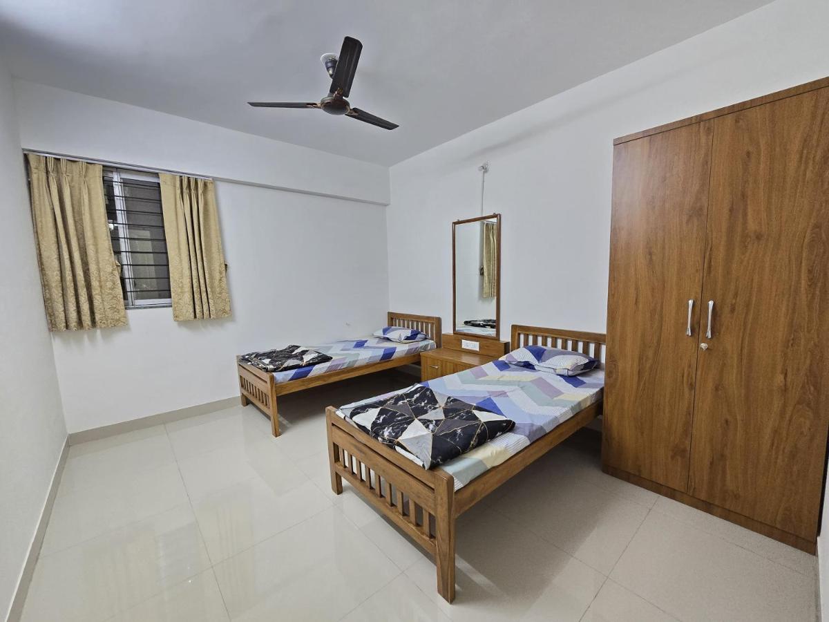 Anandi Service Apartment