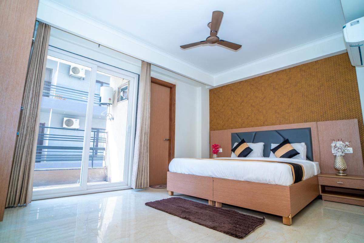 Aster Studio Sec-39 Gurgaon I Fully furnished 2BHK