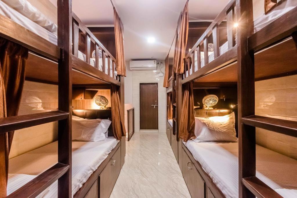 Awesome Dormitory Male Only