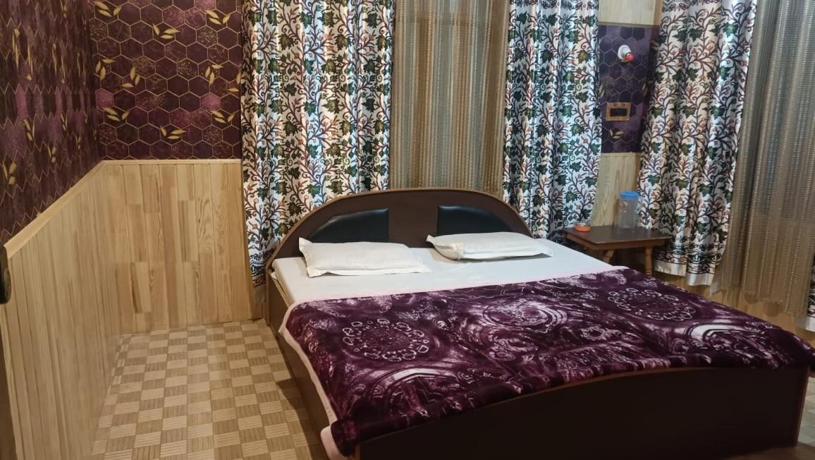 Aziziahomes