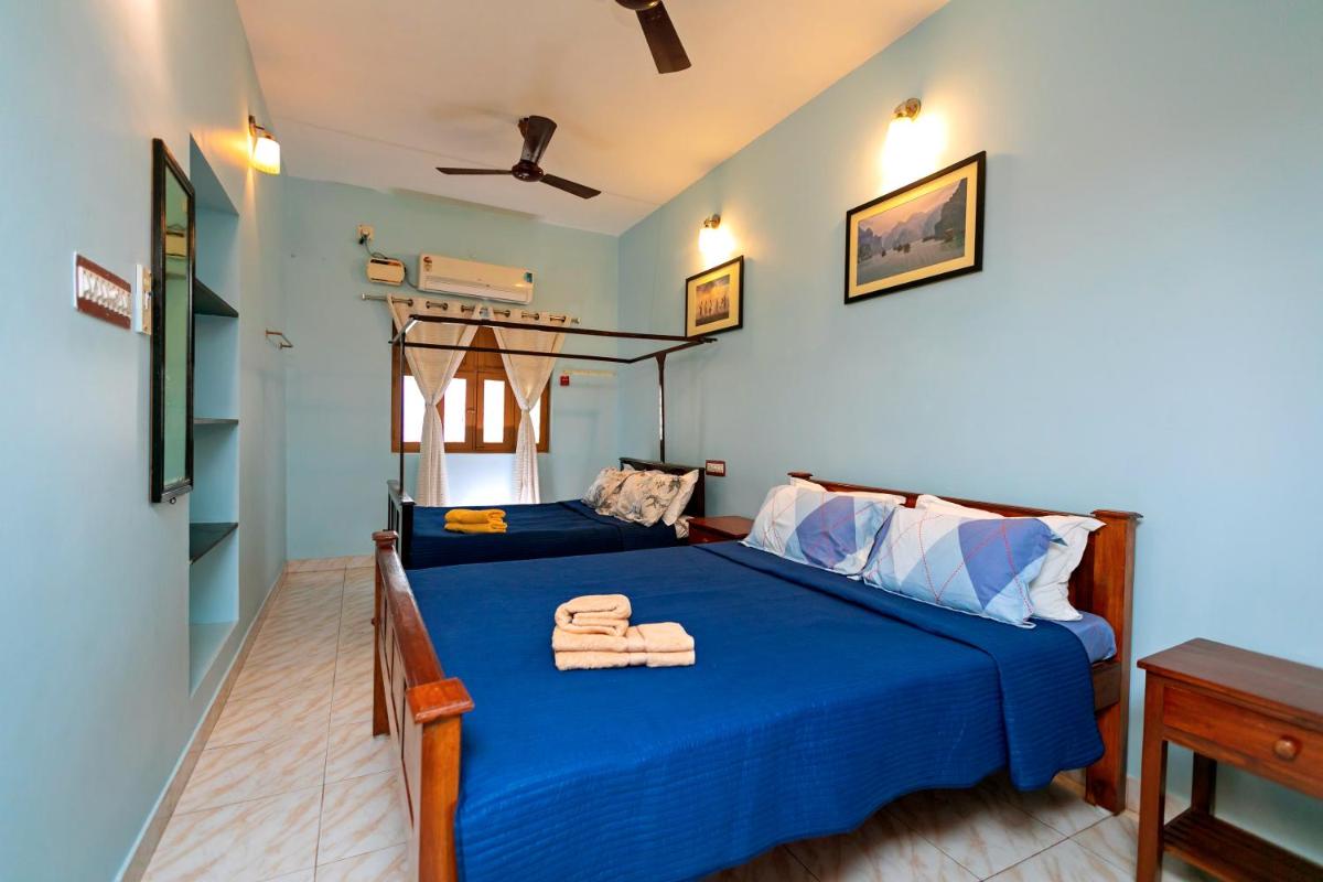 Casa Di Luna Near White Town