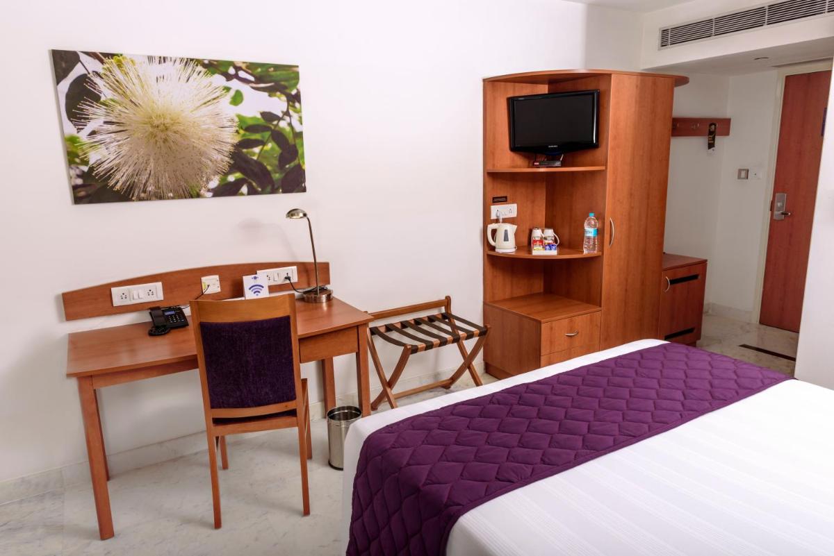 Caspia Hotel New Delhi