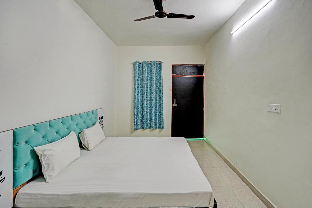Chawla's Hotel & Restaurant