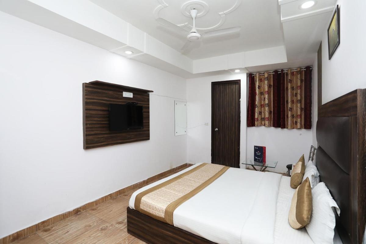 Collection O 10795 Hotel Nandgiri