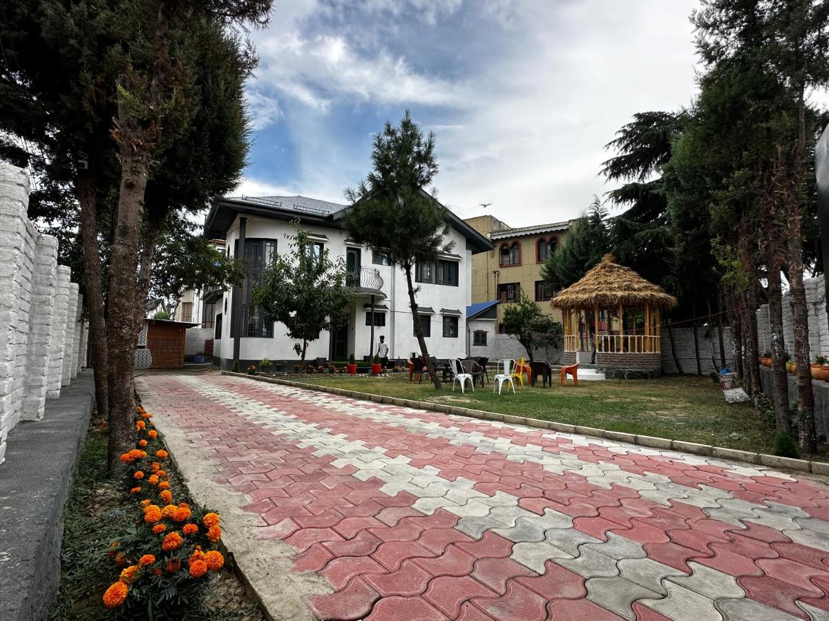 Dilan Residency