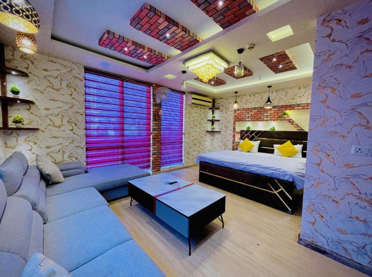 Dolphin Inn & suites Lucknow