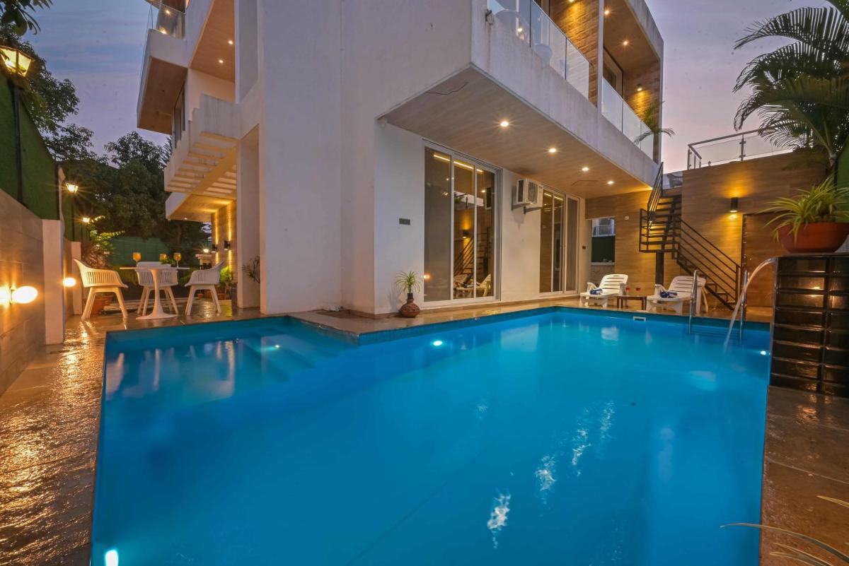 Elegant Villa By Tropicana Stays