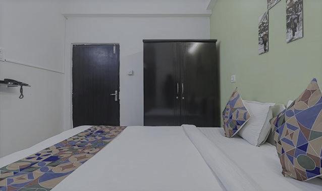FabExpress Visitors Inn