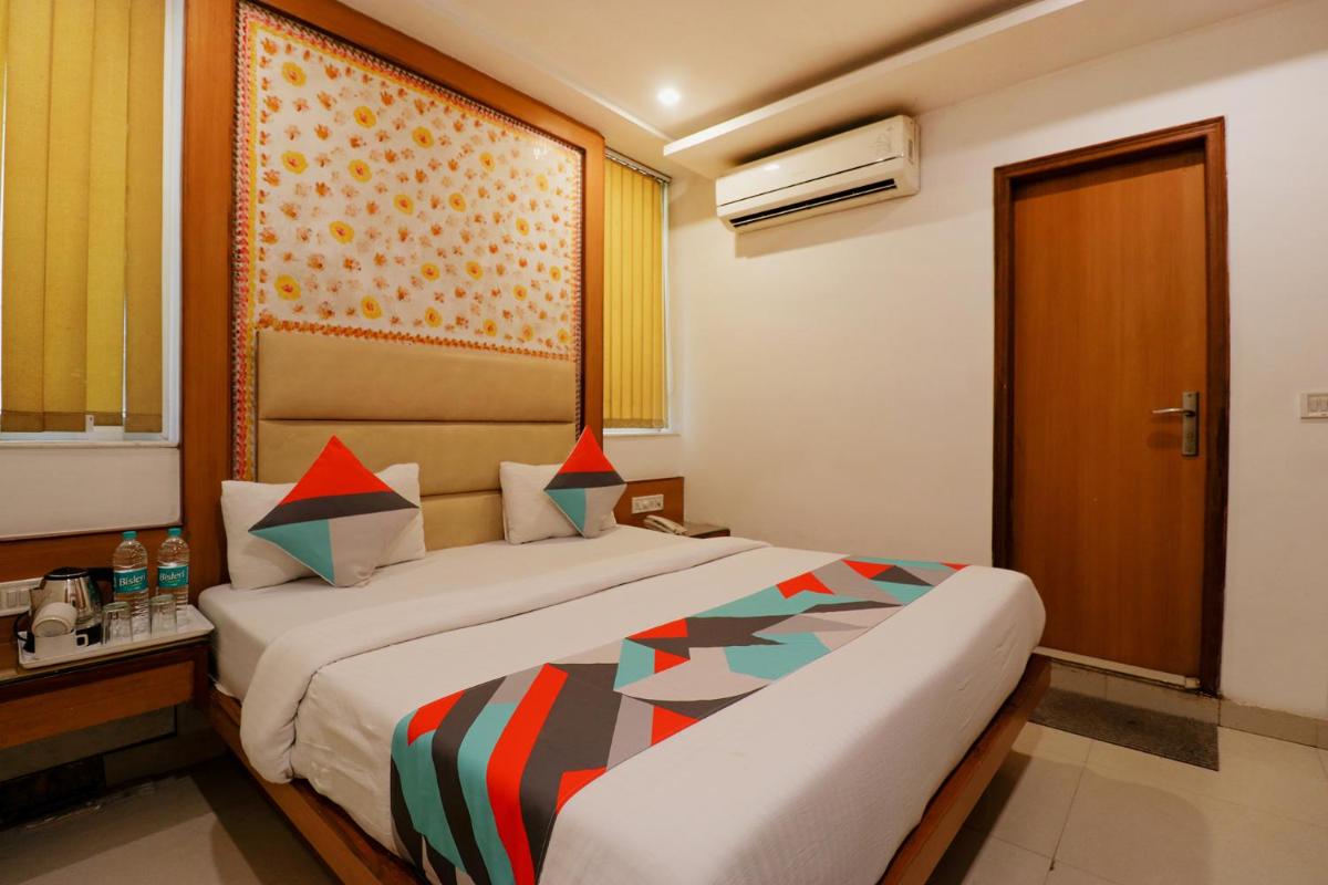 FabHotel Baba Residency