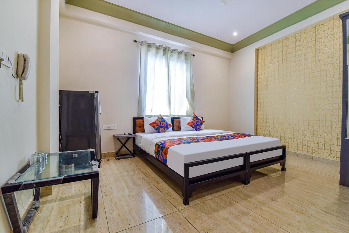 FabHotel Bungalow 18