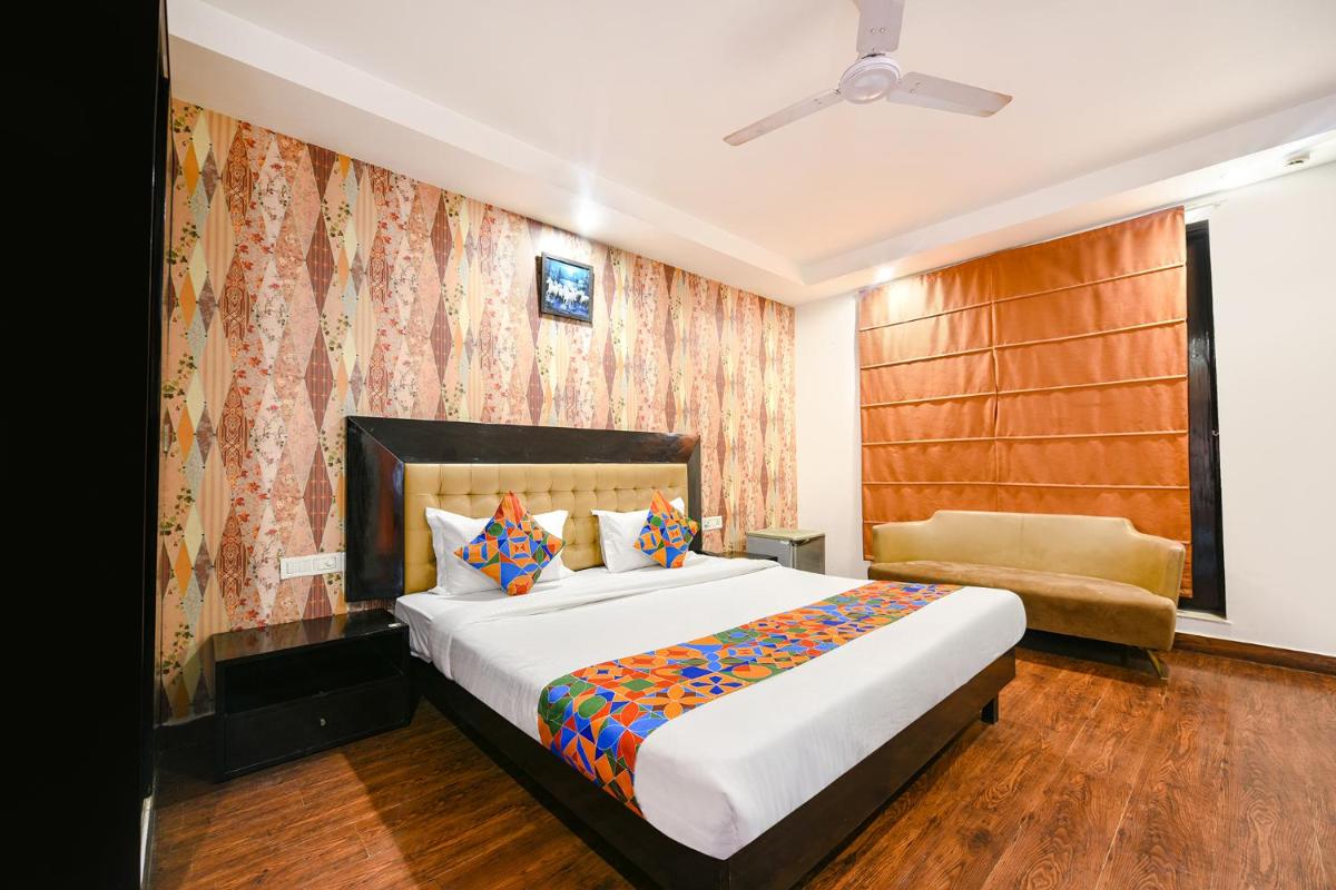 FabHotel Cordial Home