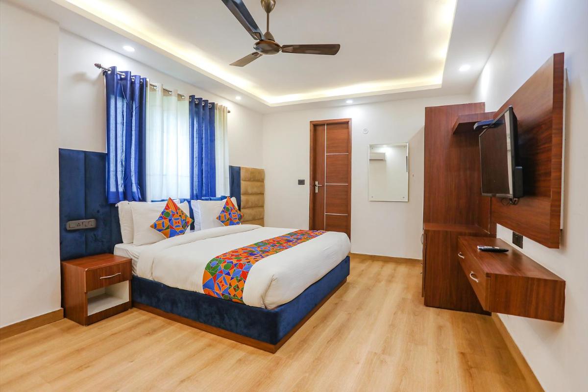 FabHotel Golden Dream