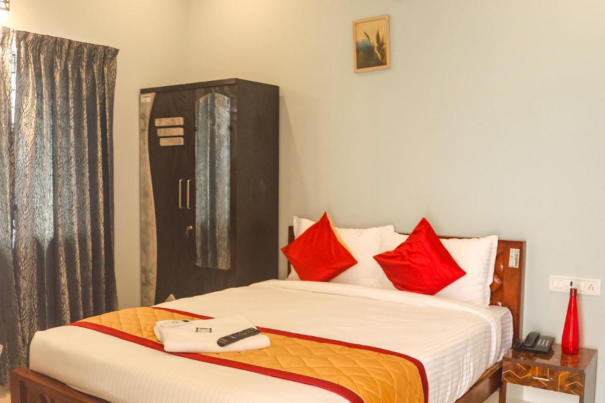 FabHotel Home Tree Service Apartment Kolathur