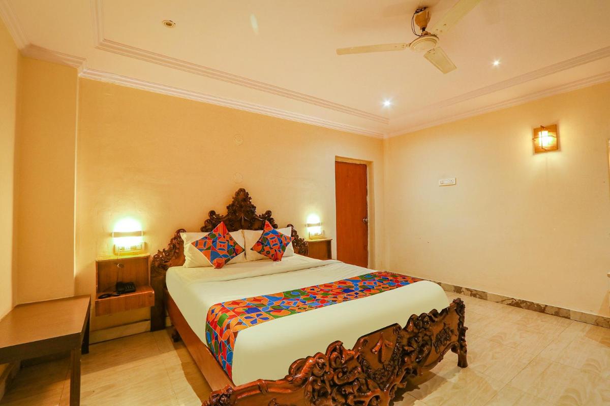 FabHotel Maruthi Residency