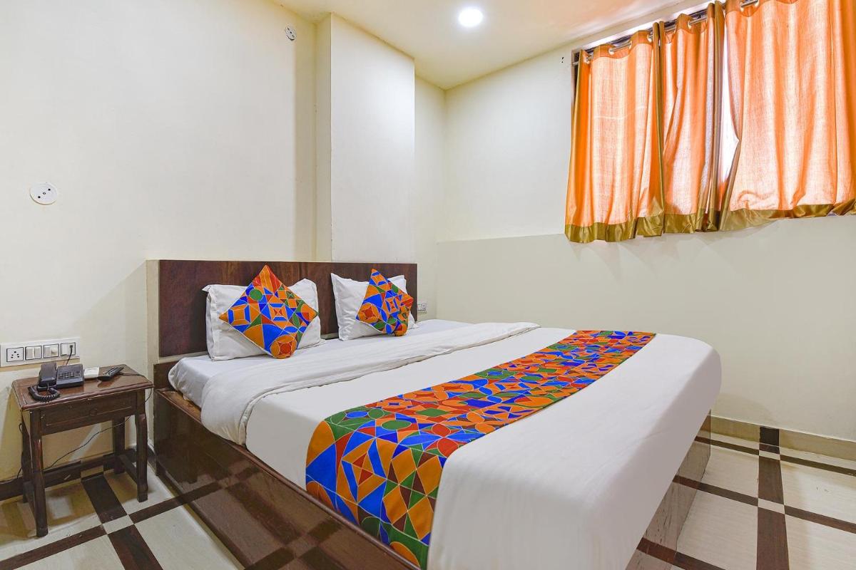 FabHotel Monark