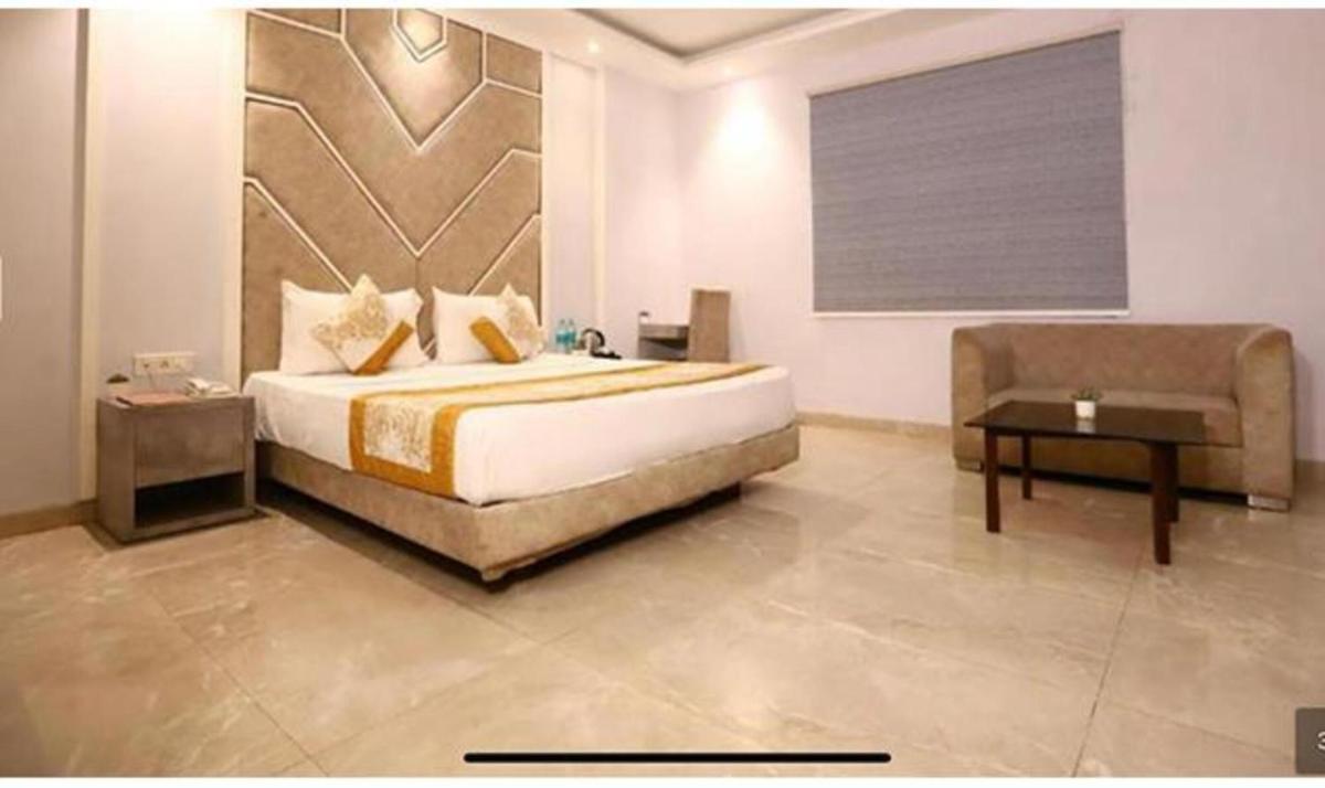 FabHotel Prime Anchorage