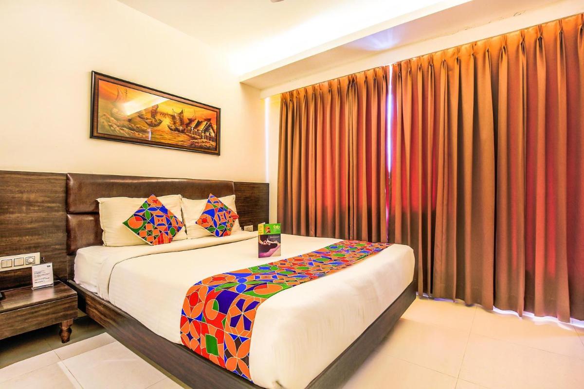 FabHotel Prime Prowell Crown