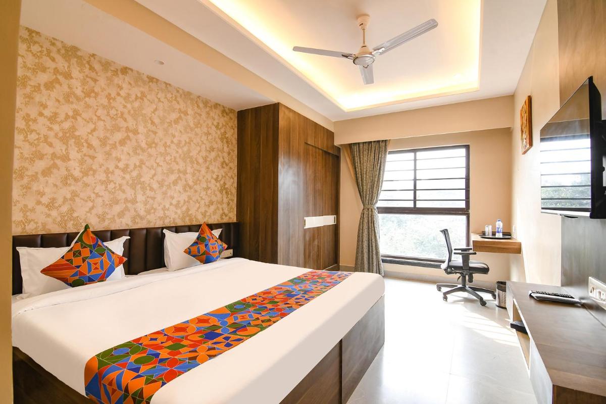 FabHotel Prime Urban Cliff