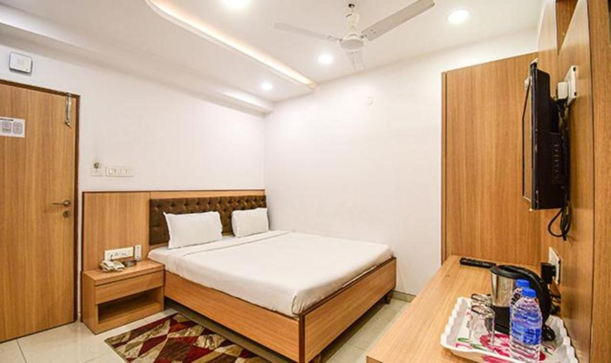 FabHotel Stay Inn International