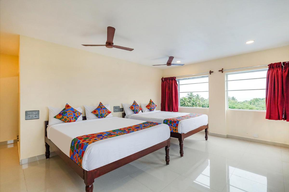 FabHotel Sun Lux Grand Residency