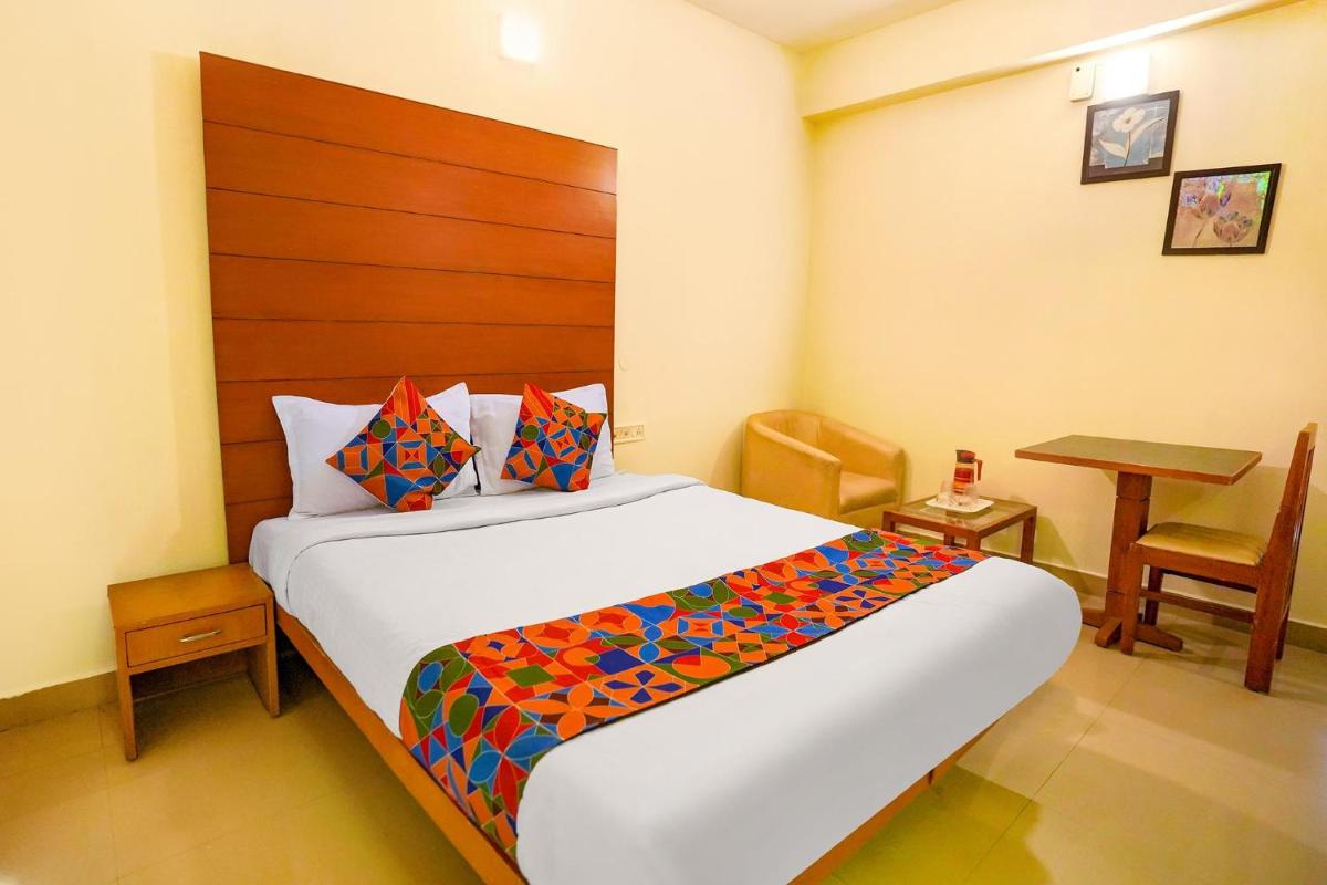 FabHotel The Green City