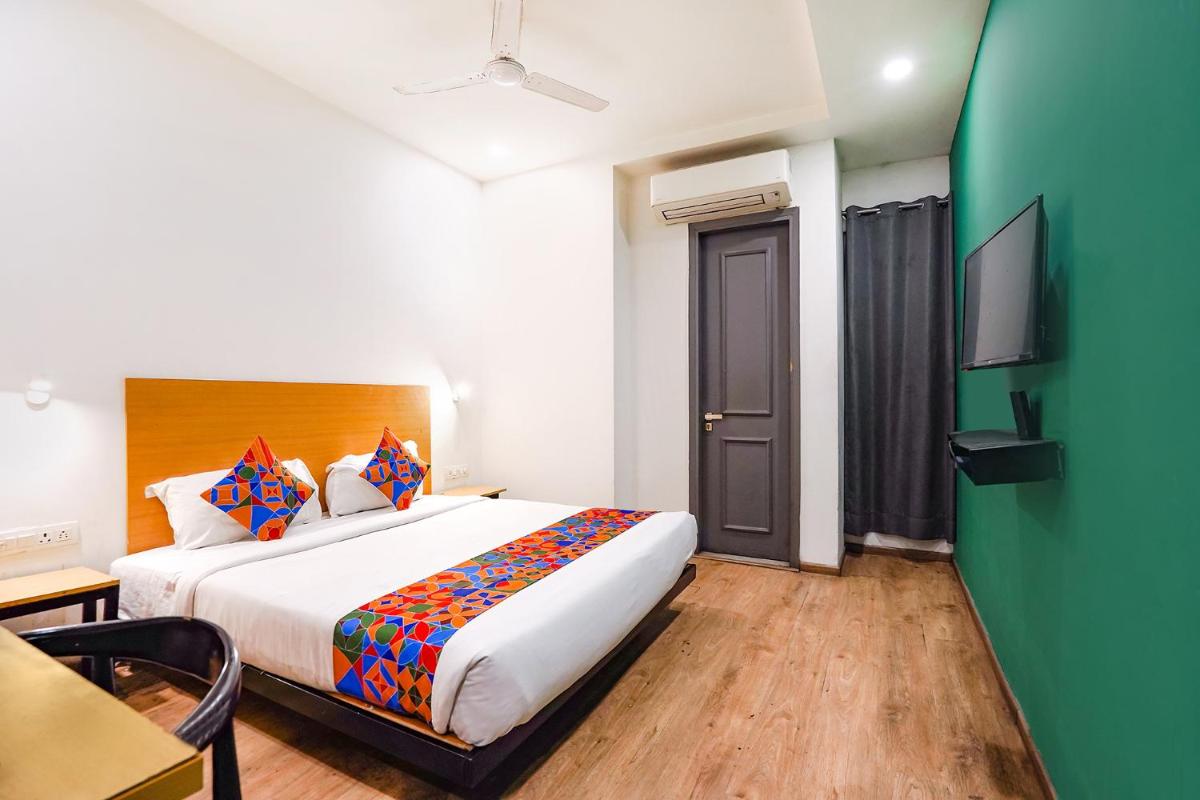 FabHotel The Luxe Inn