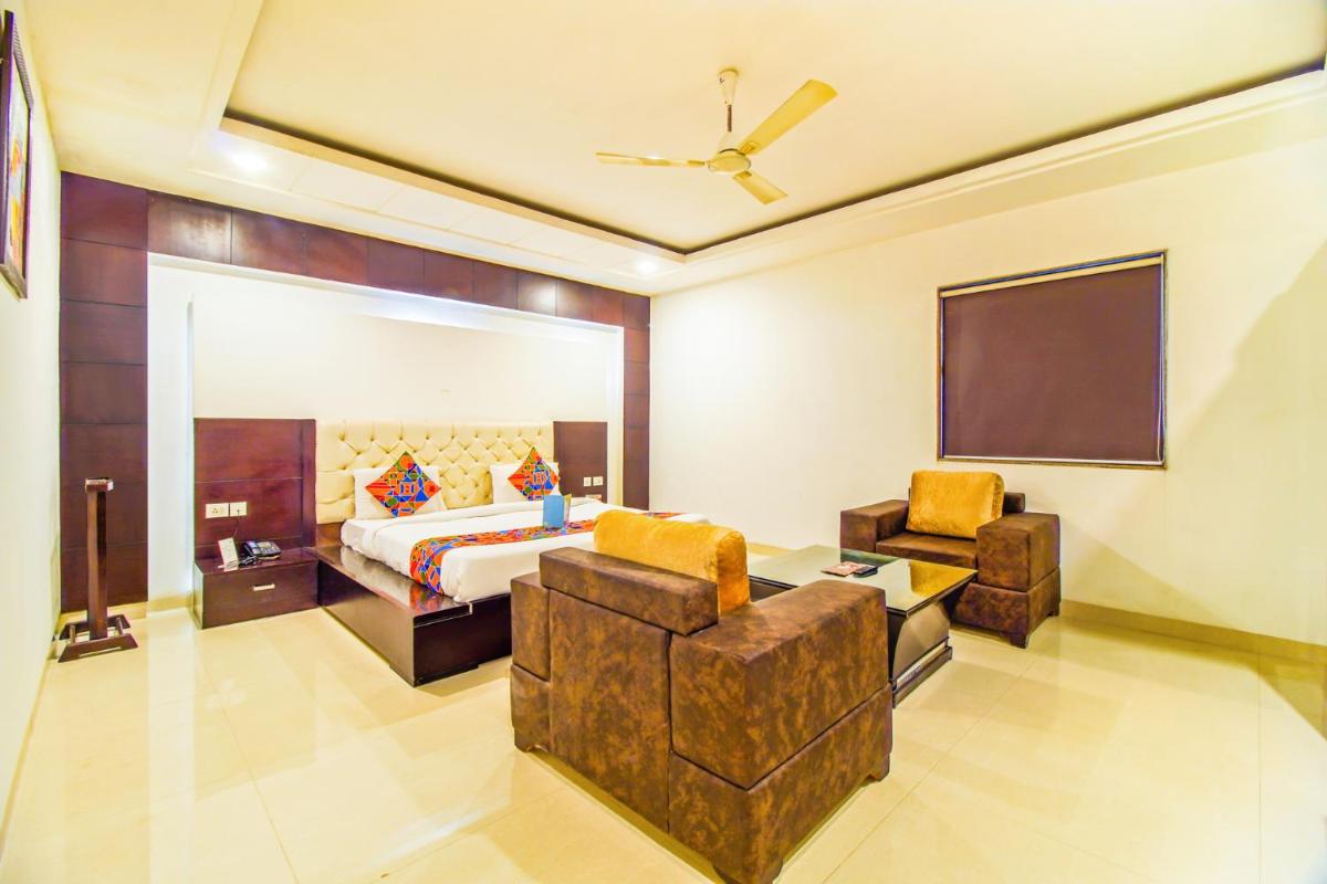 FabHotel Transit Delhi Airport Mahipalpur