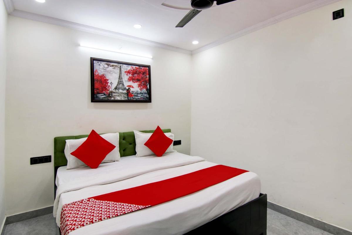 Flagship Hotel Dhankush