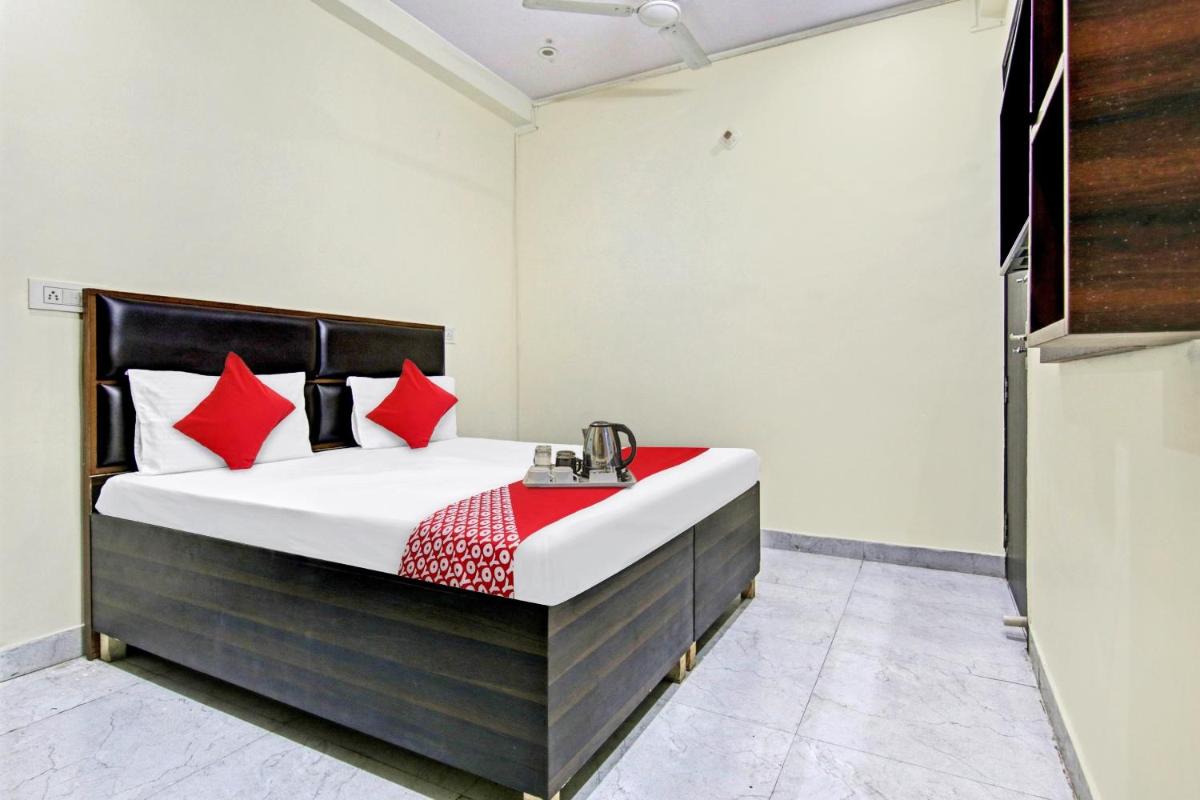 Flagship Star Light Inn Near Lotus Temple
