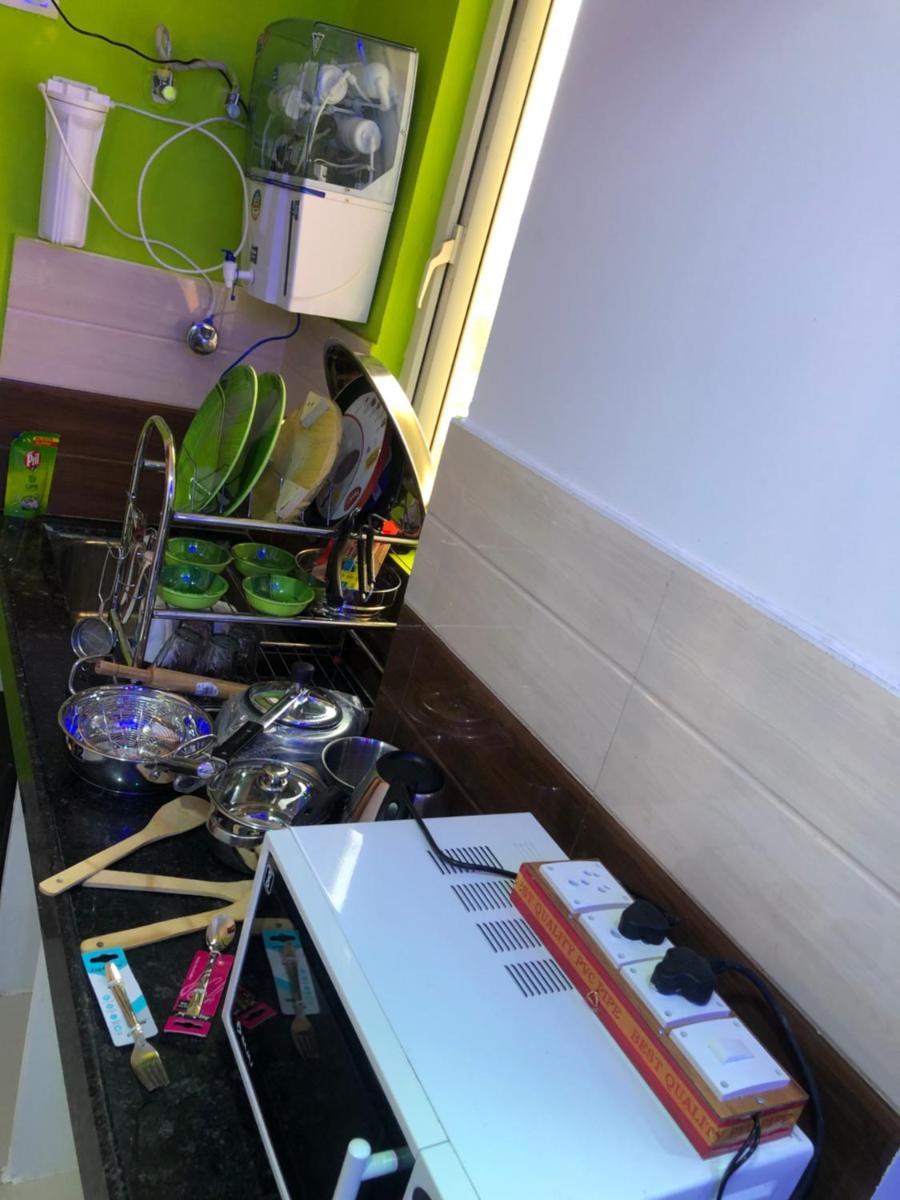 Fully furnished 1BHK flat