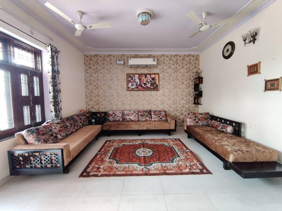 Fully furnished Duplex with Private Terrace