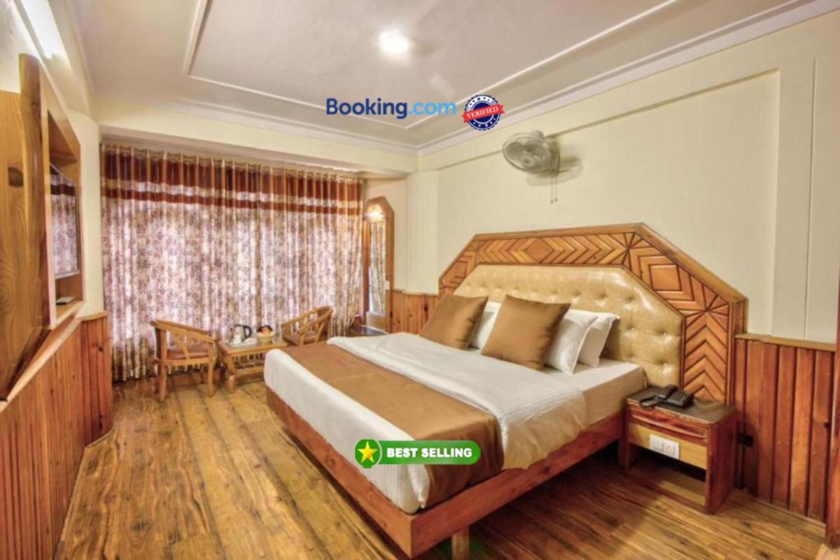 Goroomgo i Bex Manali Near Mall Road- Best Choice of Travellers