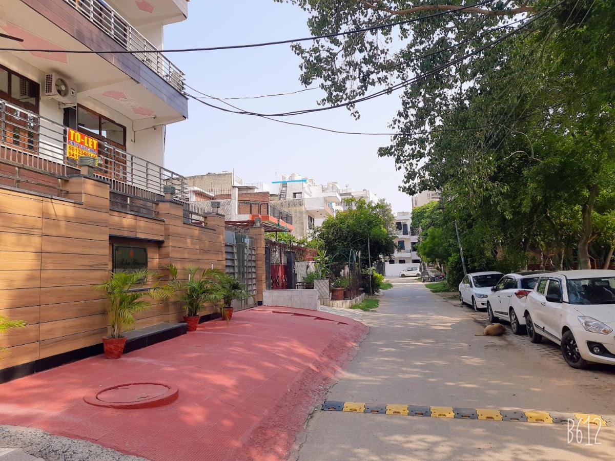 Home stay services