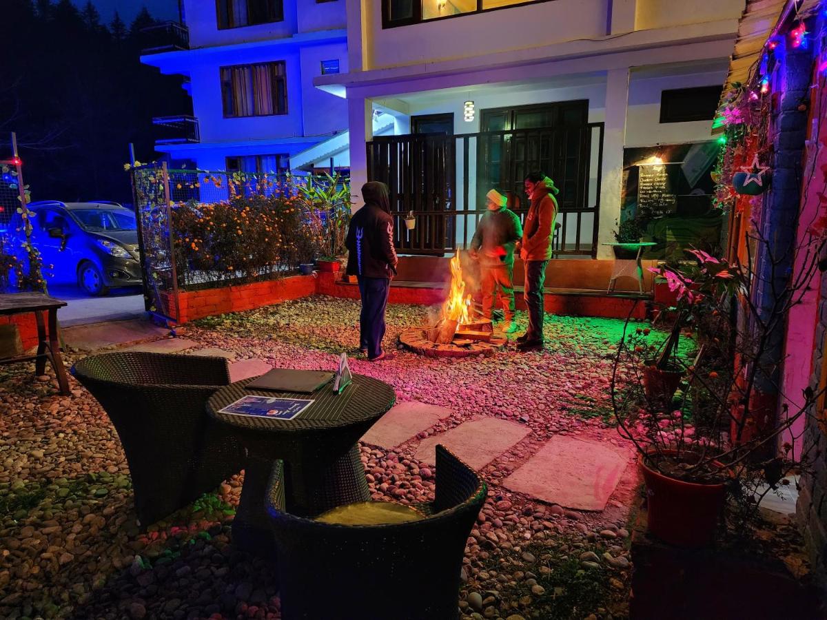 HOSTEL PAGE3