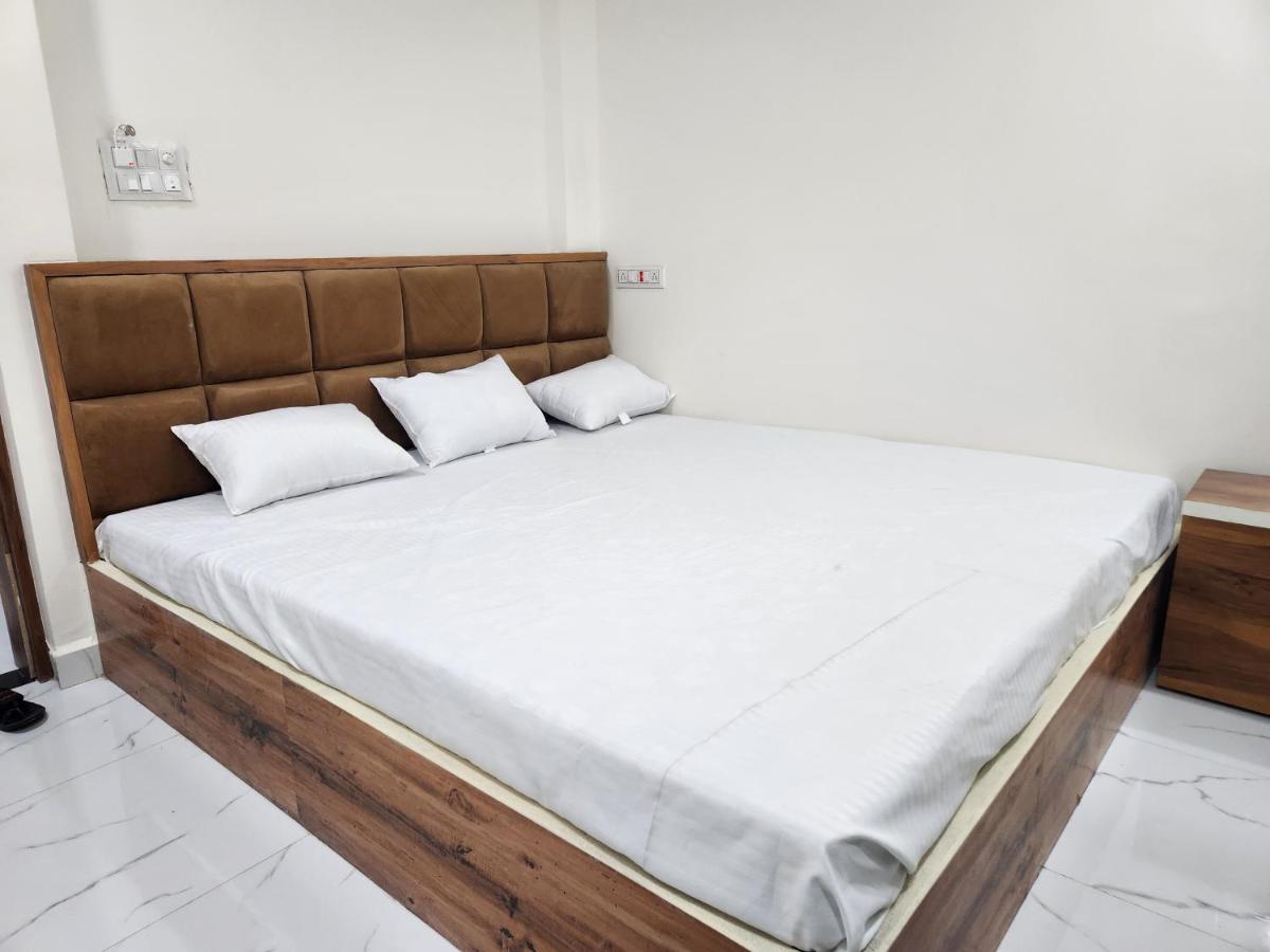 Hotel Aadarsh