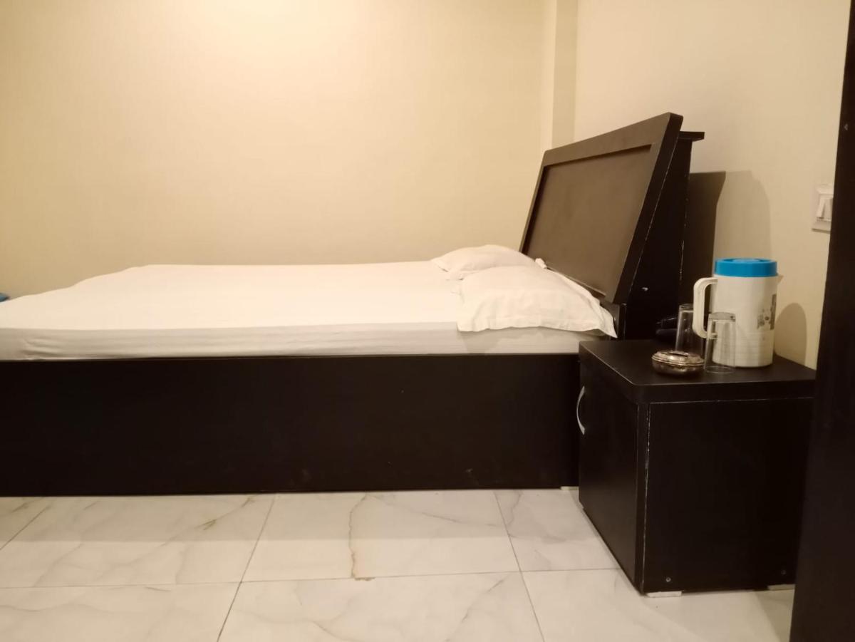 Hotel Amar Palace by WB Inn