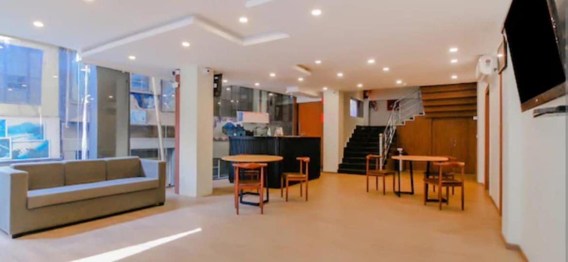 HOTEL AMBIKA GRAND