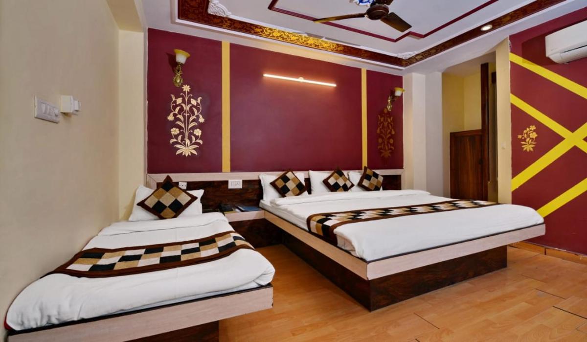 Hotel Anokhi Palace