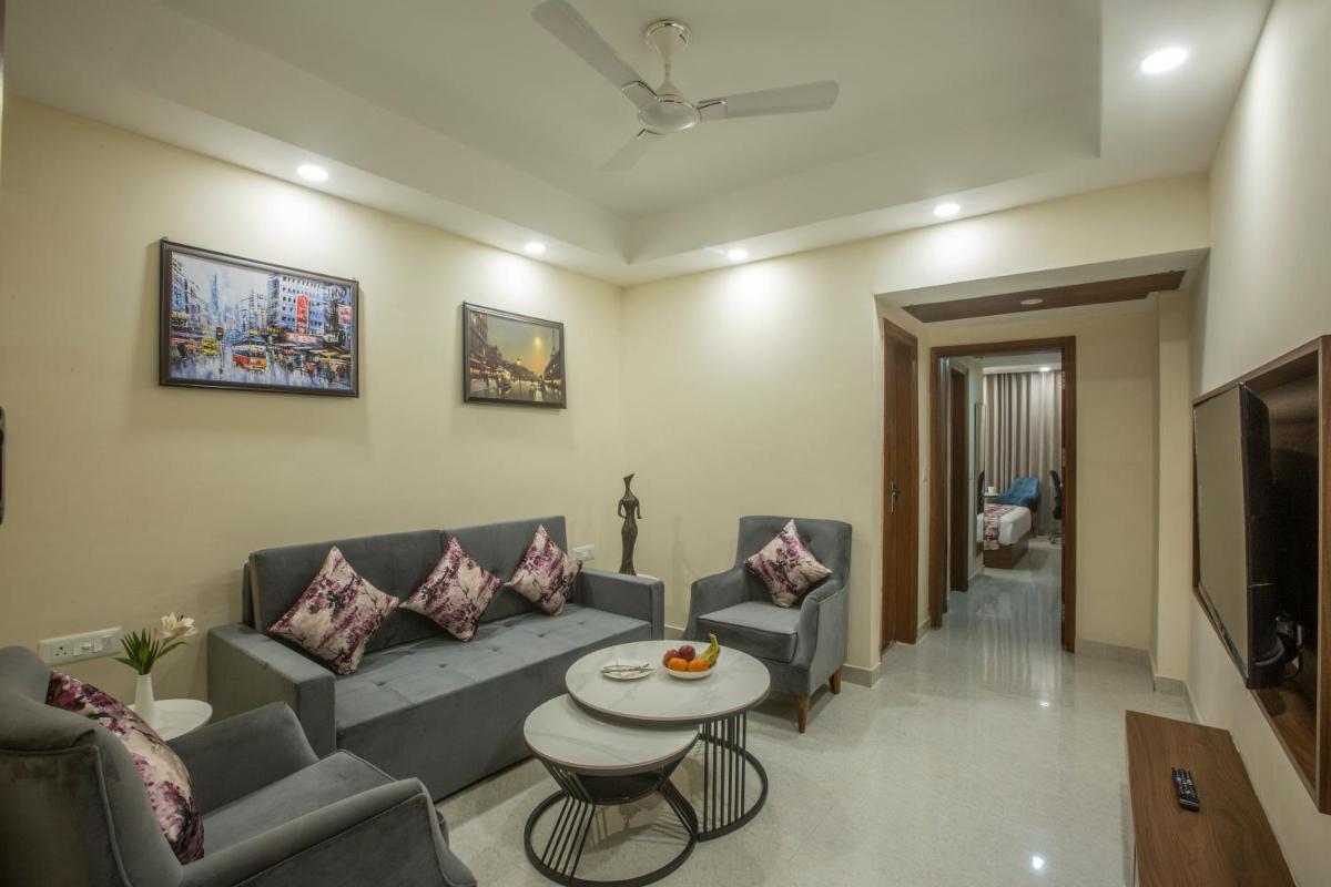 Hotel Aravali Mahipalpur NH8 at 6km from IGI Delhi Airport