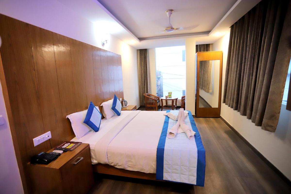 Hotel Aries