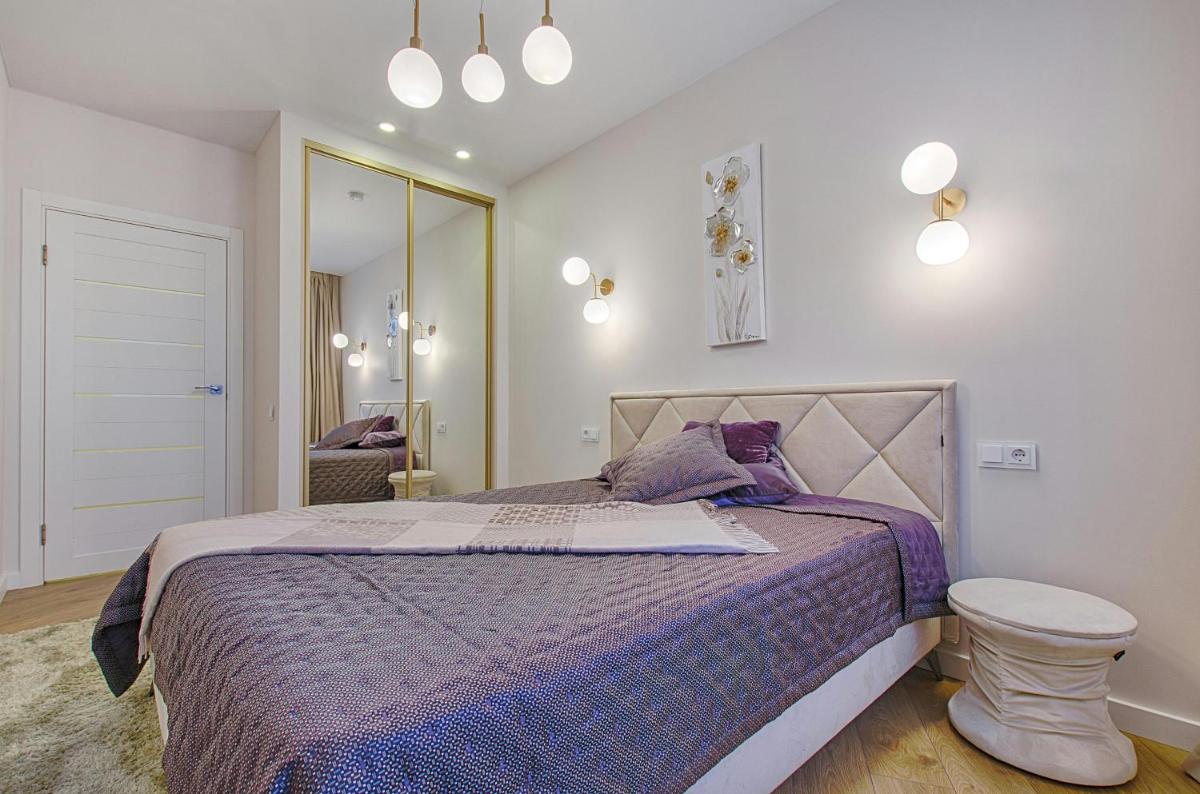 Hotel Big Bang Near Delhi Airport