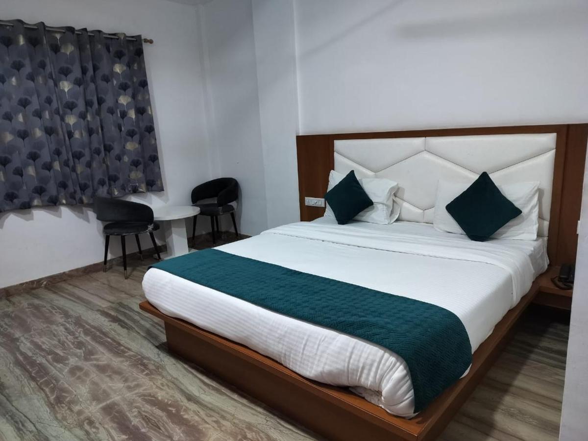 Hotel Brij Palace & Restaurant
