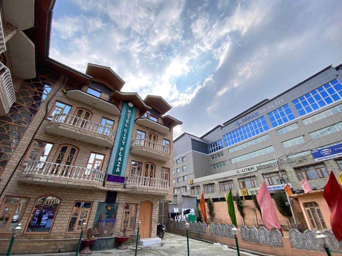 Hotel City Plaza, Srinagar