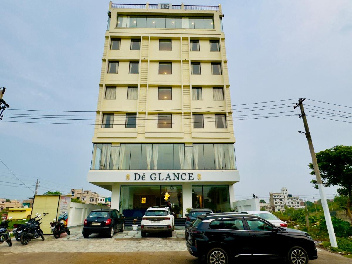 Hotel De Glance - Pure Veg